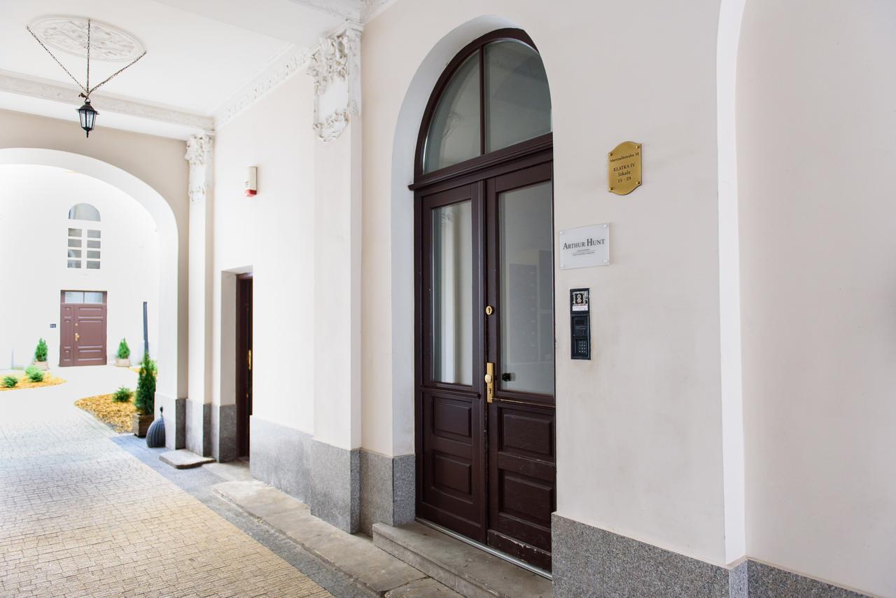 Constitution Square Rooms وارسو المظهر الخارجي الصورة
