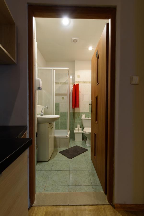 Constitution Square Rooms وارسو المظهر الخارجي الصورة