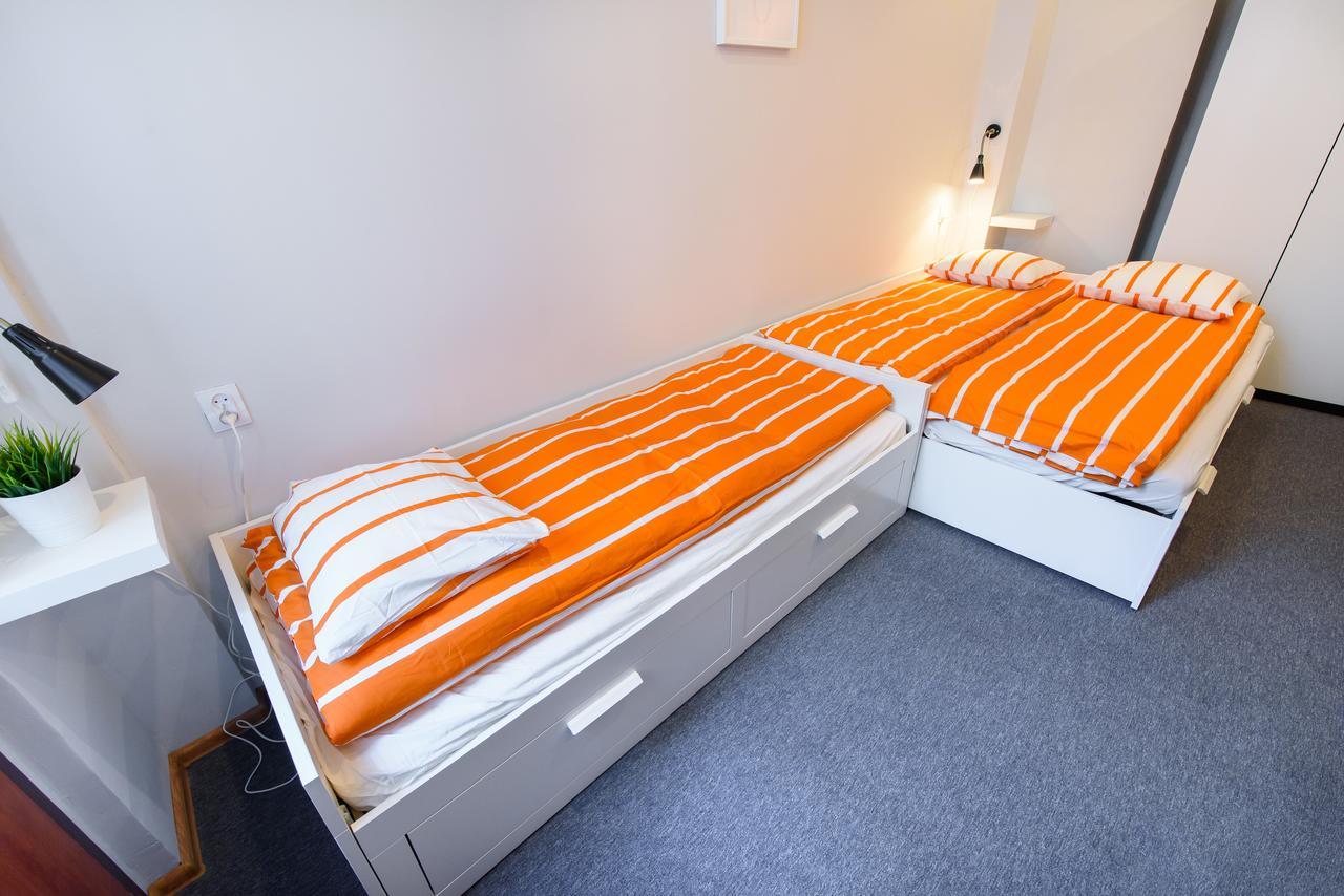 Constitution Square Rooms وارسو المظهر الخارجي الصورة